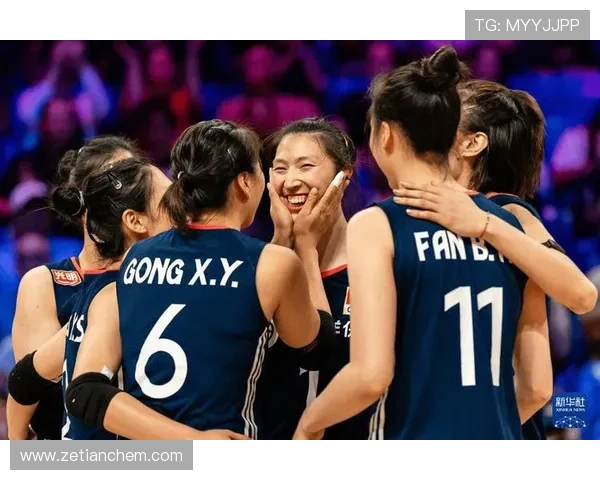 中国女排逆袭战胜强敌成功晋级世界大赛四强 全队士气高涨期待更大突破