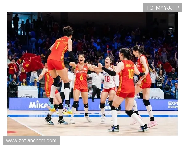 中国女排成功逆袭击败巴西 赛后主帅称团队精神是胜利关键 中国女排成功逆袭击败巴西 赛后主帅称团队精神是胜利关键