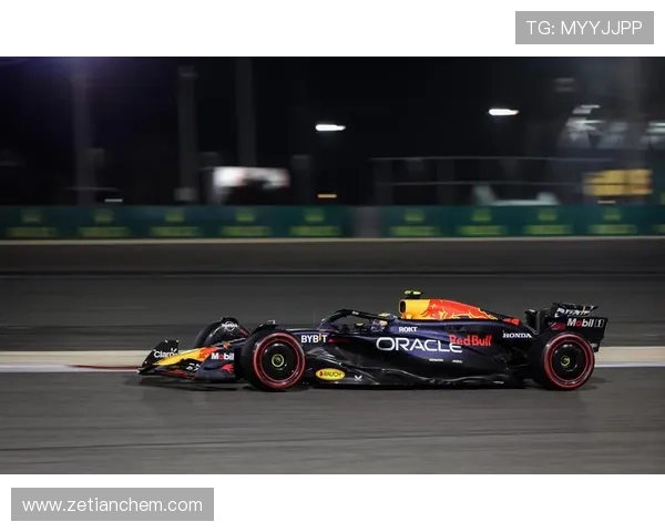 F1赛季激烈角逐：红牛车队继续领跑梅赛德斯与法拉利挑战加剧