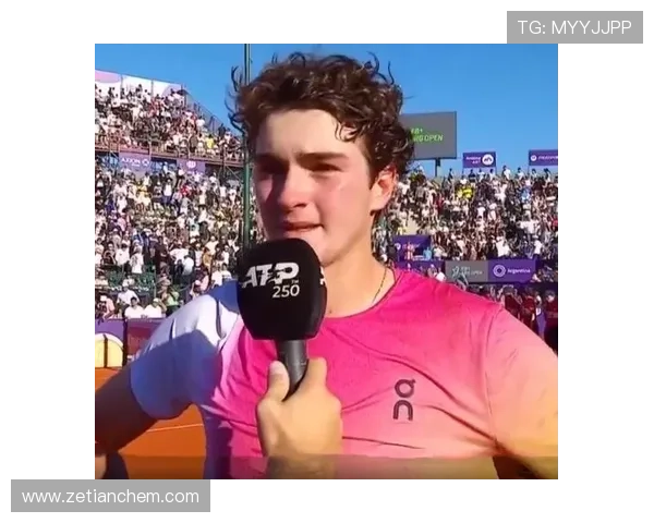 世界网球赛季重磅对决展开 新星挑战老将 谁将成为未来的传奇