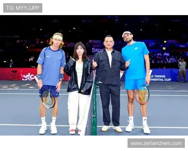 网球赛场风云再起 世界顶级选手争夺年终排名桂冠